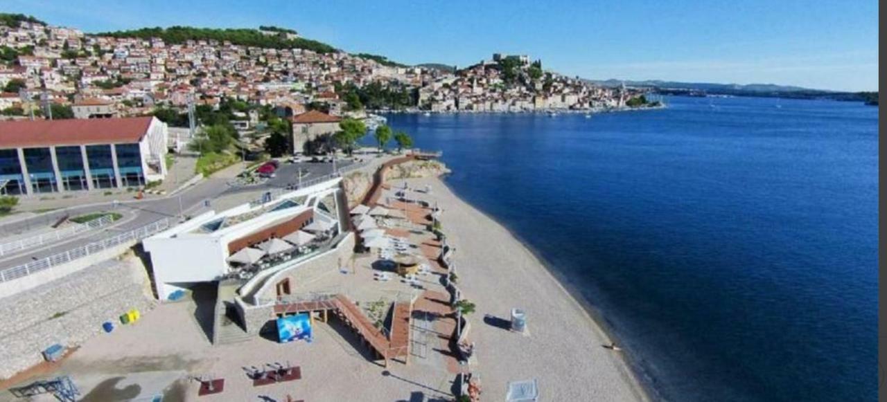 Dvori Svetog Mihaela Leilighet Šibenik Eksteriør bilde